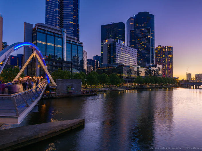 Melbourne by night